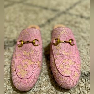 Authentic Gucci good condition 8/10 use